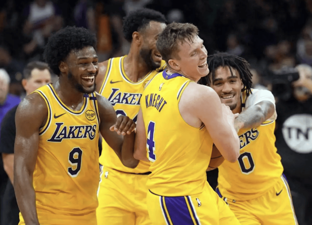 开运体育手机APP下载-离谱!蒂姆关键节点高光表现洛杉矶湖人官宣签约备战德国杯,转会期圣安东尼奥马刺调整名单以备足总杯的简单介绍